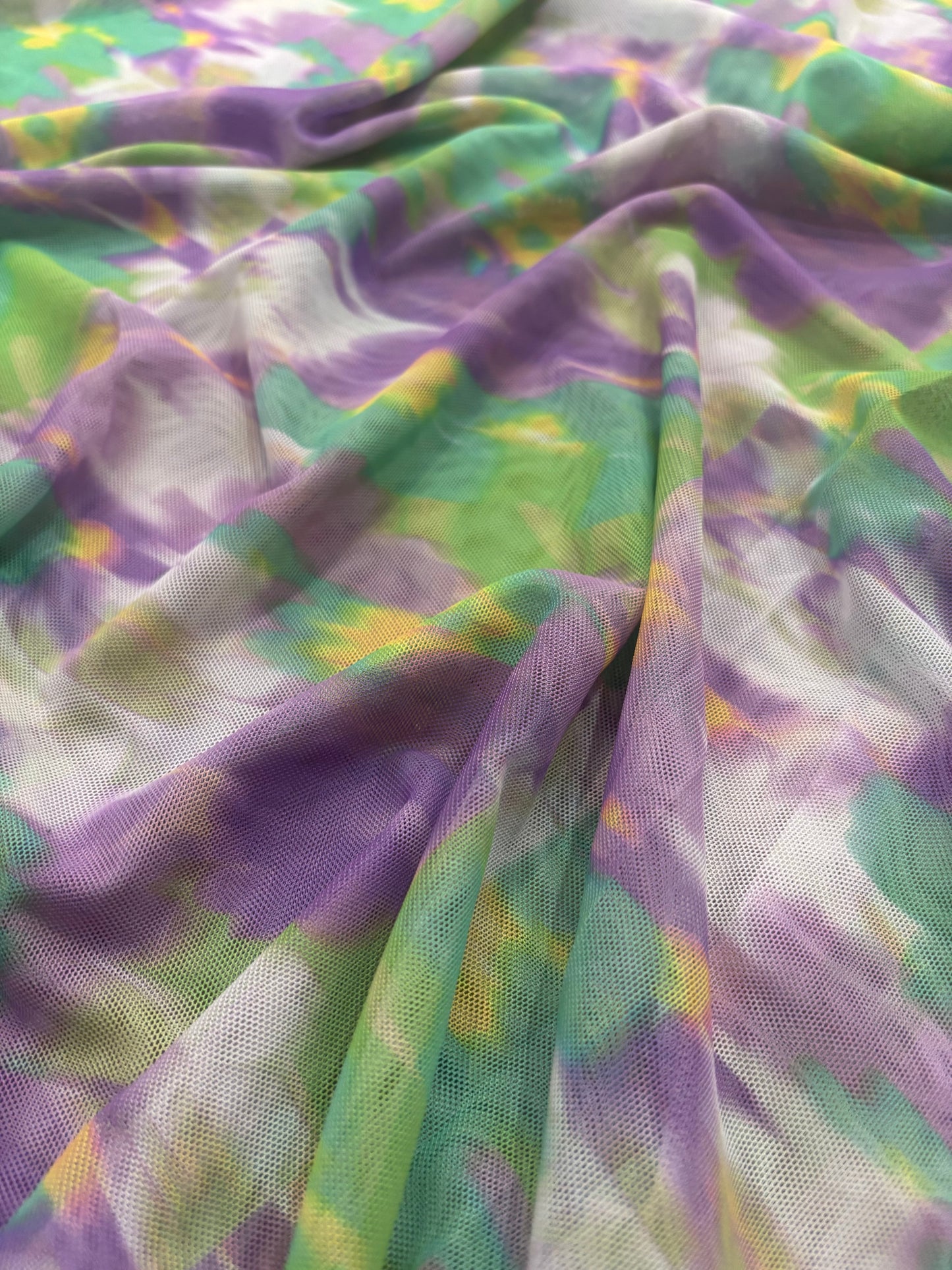 Tiedye powermesh